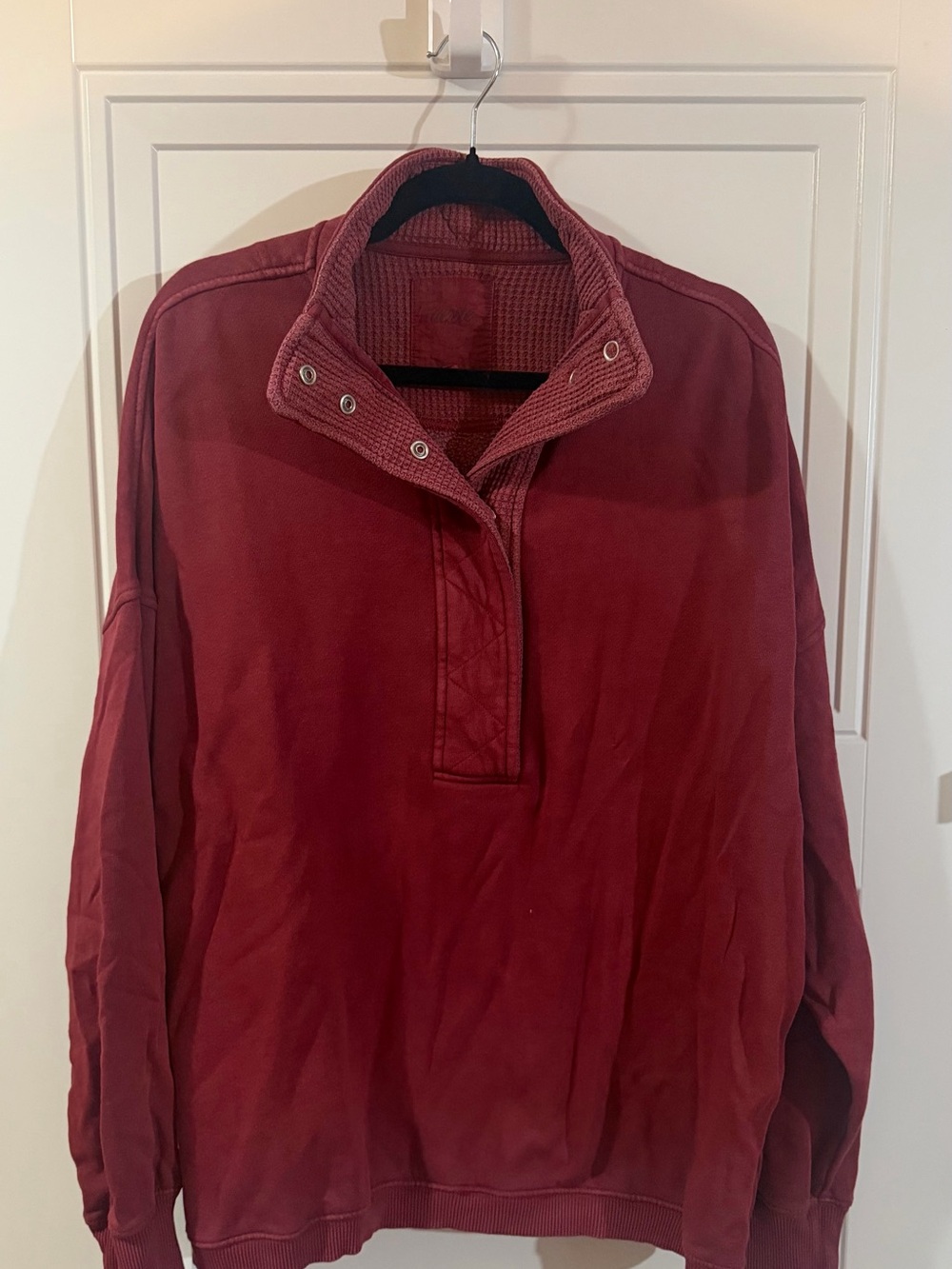 aerie Women's Burgundy Crew Pullover Sweater M